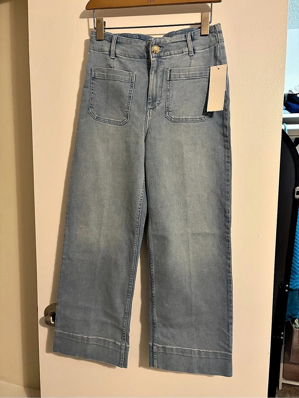 Bagatelle Wide Leg Capris in Blue Waist 27 NWT